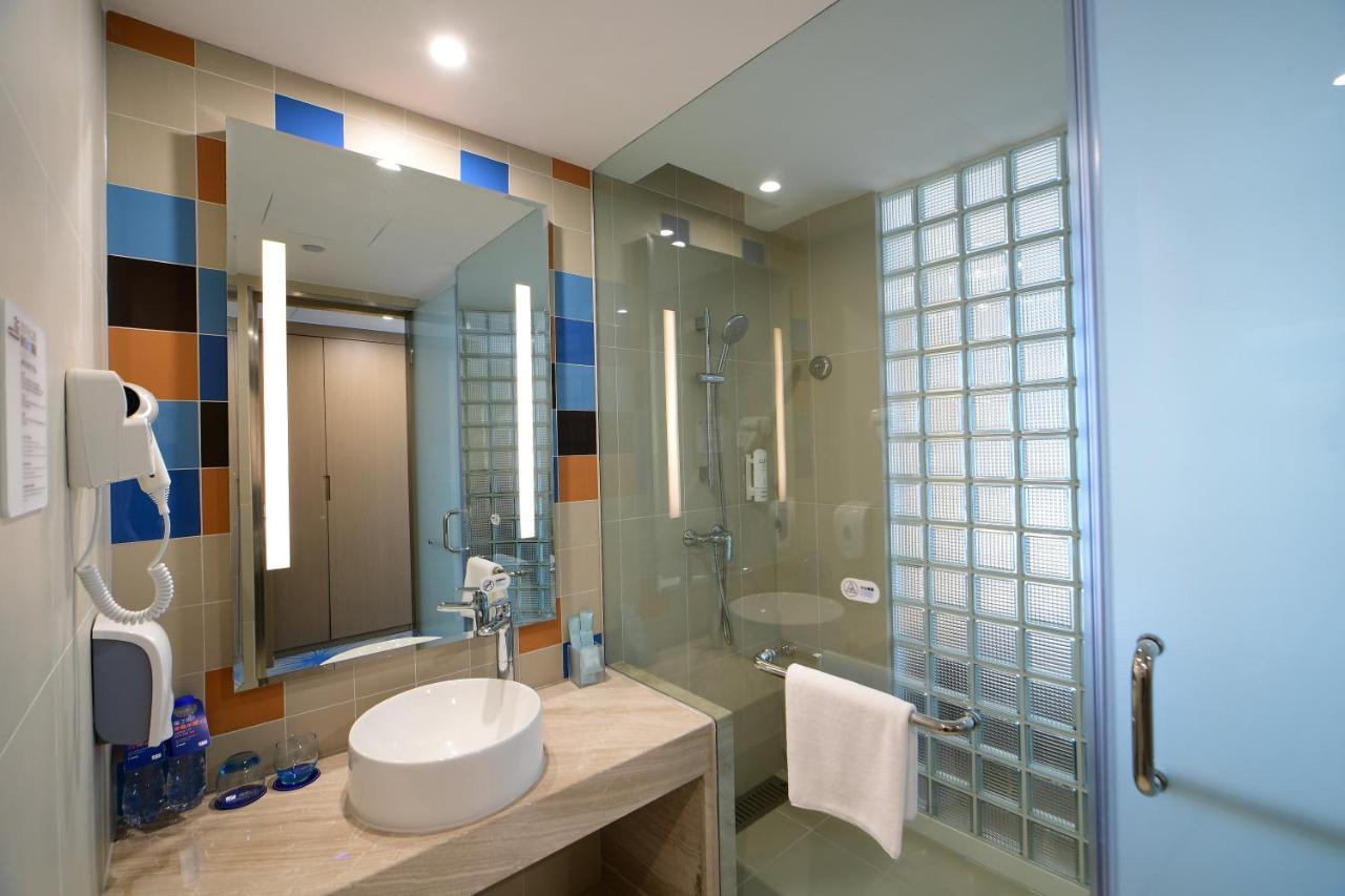 Holiday Inn Express - Liuyang Development Zone By Ihg Changsha Huanghua Airport Экстерьер фото