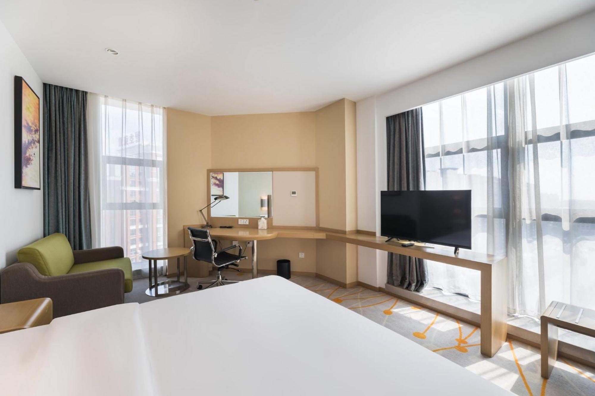 Holiday Inn Express - Liuyang Development Zone By Ihg Changsha Huanghua Airport Экстерьер фото